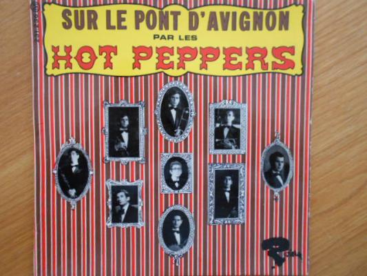 Sur Le Pont D'avignon