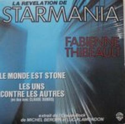 Le Monde Est Stone / Les Uns Contre Les Autres