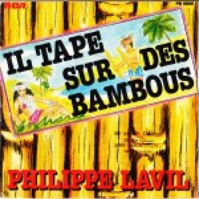 Il Tape Sur Des Bambous
