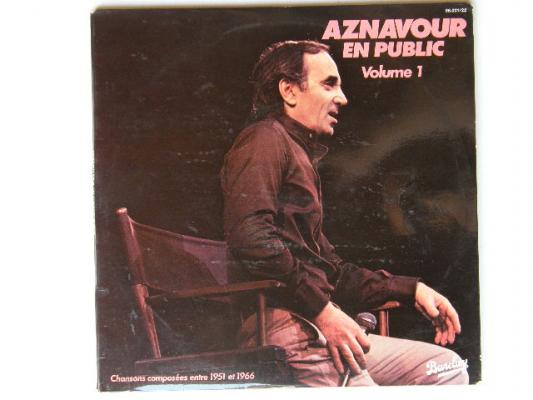 En Public Volume 1