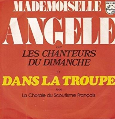 Mademoiselle Angèle - Dans La Troupe