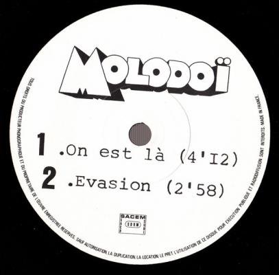 On Est Là/evasion