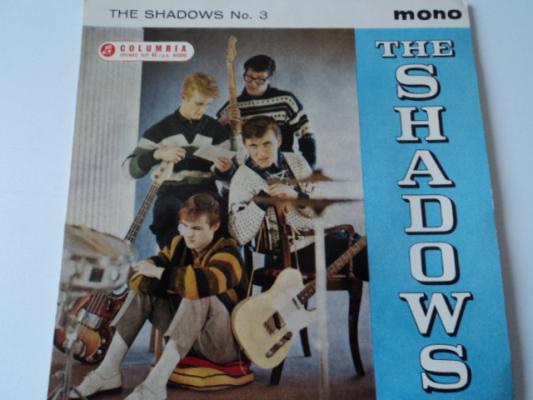 The Shadows N° 3