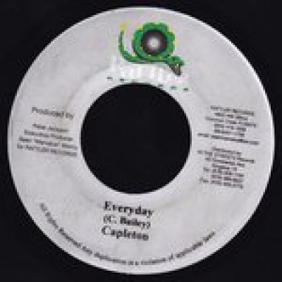 Everyday / Pum Pum Pants