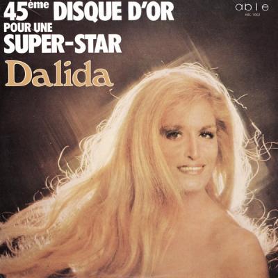 45ème Disque D'or Pour Une Super-star