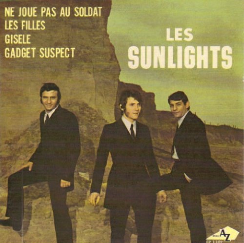 Ne Joue Pas Au Soldat - Les Filles - Gisèle - Gadget Suspect