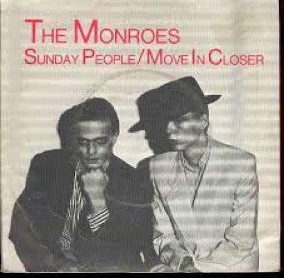 Sunday People