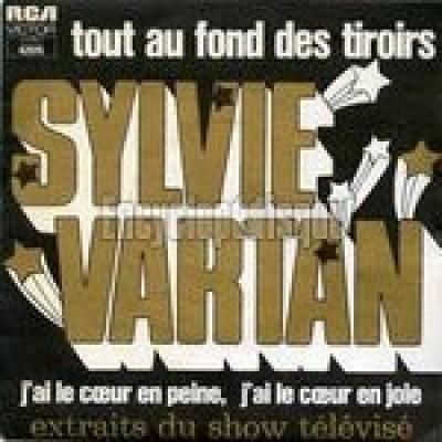 Tout Au Fond Des Tiroirs