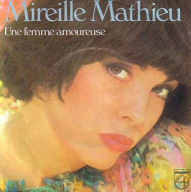 Une Femme Amoureuse - Elle Pense A Lui