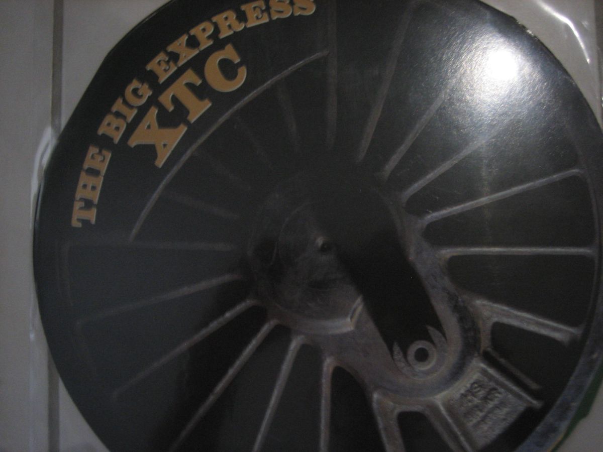 The Big Express - Circular Sleeve