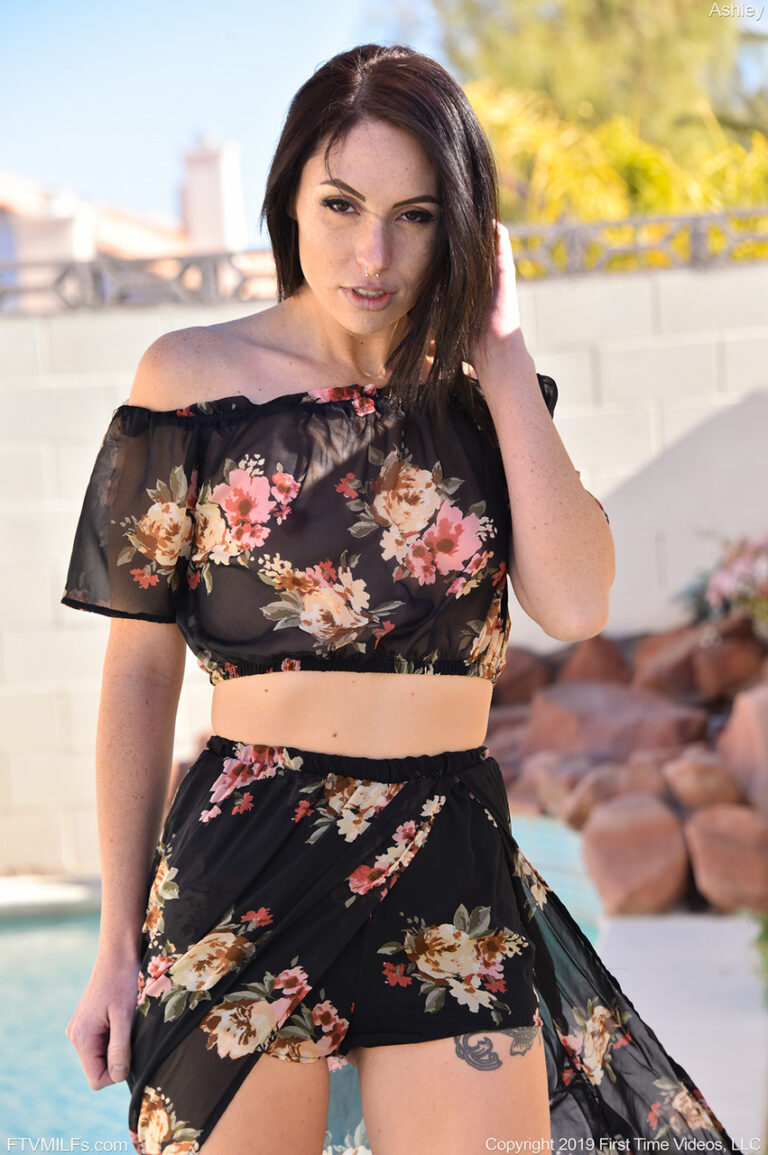 Ashley Wolf vr sex videos