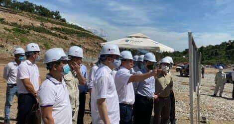 Lãnh đạo Bộ GTVT cam kết đồng hành cùng nhà đầu tư cao tốc Cam Lâm