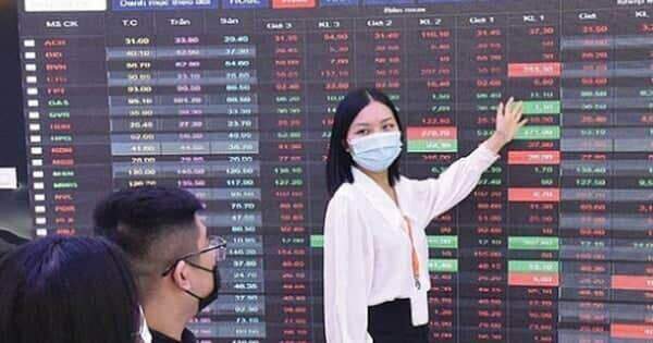 Tập trung vào cổ phiếu hưởng lợi