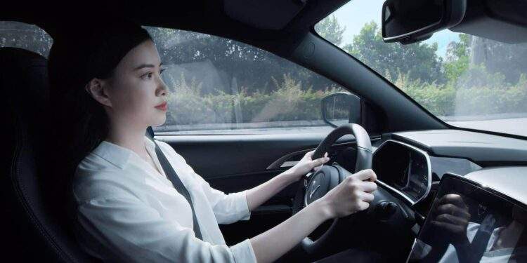 Mãn nhãn với màn ra mắt ô tô điện đầu tiên của Việt Nam 1 Mãn nhãn với màn ra mắt ô tô điện đầu tiên của Việt Nam
