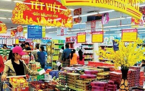 Giá nguyên liệu làm bánh, mứt Tết tăng mạnh