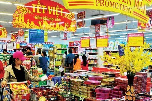 Giá nguyên liệu làm bánh, mứt Tết tăng mạnh