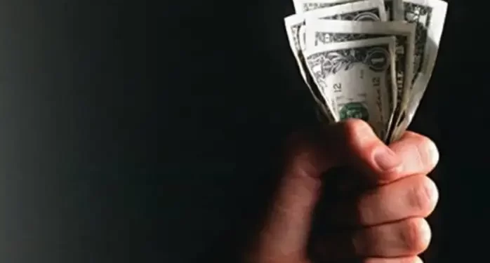 Cân bằng giữa thị trường vốn và thị trường tiền tệ, tín dụng 1 Cân bằng giữa thị trường vốn và thị trường tiền tệ, tín dụng