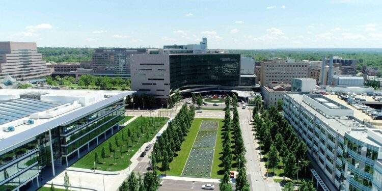 Vinmec hợp tác chiến lược với hệ thống y tế Cleveland Clinic 1 Vinmec hợp tác chiến lược với hệ thống y tế Cleveland Clinic