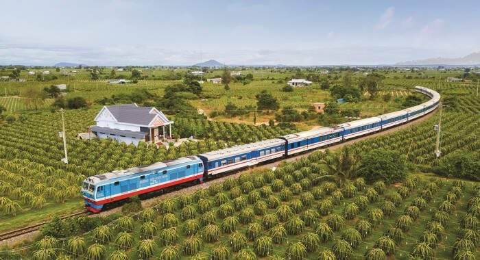Đường sắt TP.HCM - Cần Thơ trị giá 9 tỷ USD sẽ có tàu khách chạy 190 km/h