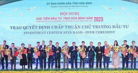 Hòa Bình đón 16 dự án đầu tư, tổng vốn hơn 2 tỷ USD