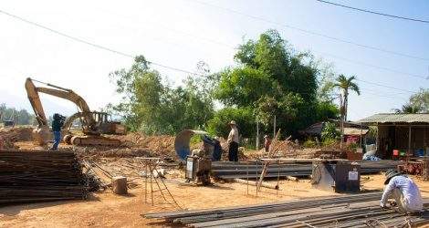 Bình Định sau 1 năm khởi công, 2 dự án giao thông vẫn còn vướng mặt bằng