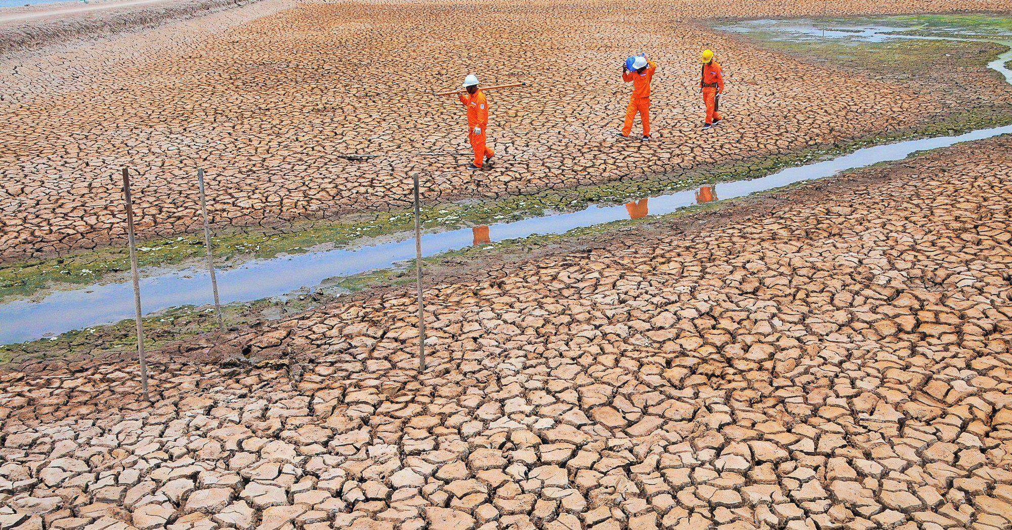 EVNSPC ráo riết thực hiện các giải pháp đảm bảo cung cấp điện trong mùa khô 2023