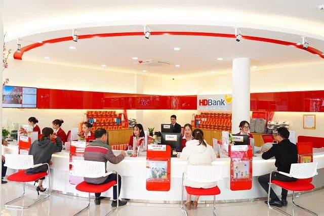HDBank chốt quyền trả cổ tức bằng tiền mặt tỷ lệ 10%
