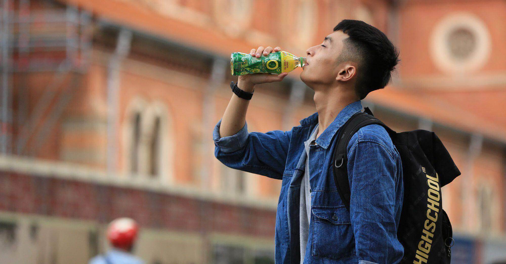 Người trẻ giải tỏa căng thẳng, mệt mỏi thế nào trong ngày nắng nóng gay gắt?