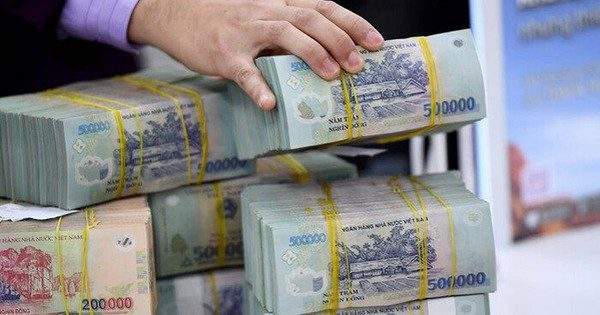 Loạt ngân hàng hạ lãi suất huy động trước ngày NHNN giảm lãi suất điều hành