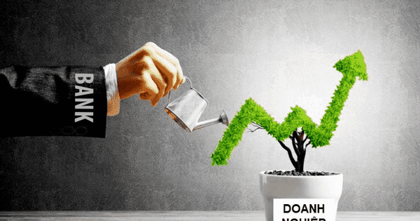 Vì sao có việc ngân hàng đẩy mạnh chuyển đổi số rút ngắn quy trình, doanh nghiệp lại chê thủ tục rườm rà?