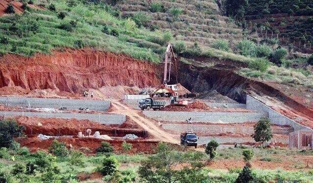 Lâm Đồng huỷ các quy định liên quan phân lô, tách thửa