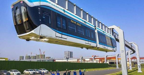 Trung Quốc ra mắt tàu treo tự động trên cao Trung Quốc ra mắt tàu treo tự động trên cao