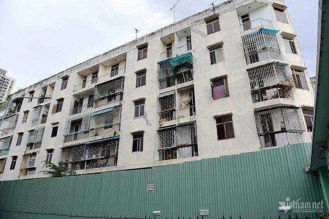 Mất 5 năm, TP.HCM vẫn chưa tính được tiền thuê nhà tạm cư cho người dân