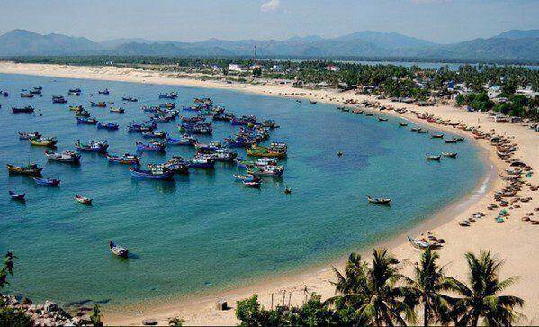 Chiến lược khai thác, sử dụng bền vững tài nguyên, môi trường biển