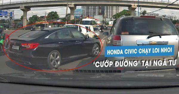 Ô tô Honda Civic loi nhoi, ‘cướp đường’ xe khác trên phố: Dân mạng phẫn nộ