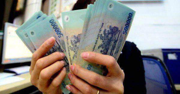 Một ngân hàng giảm “sốc” lãi suất huy động