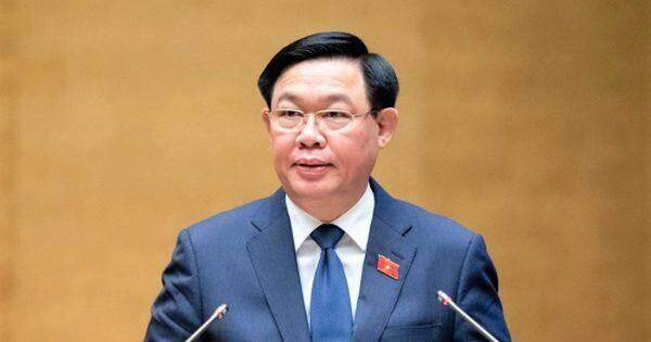 Thúc đẩy phát triển và quản lý chặt chẽ các thị trường tiền tệ, chứng khoán, bất động sản