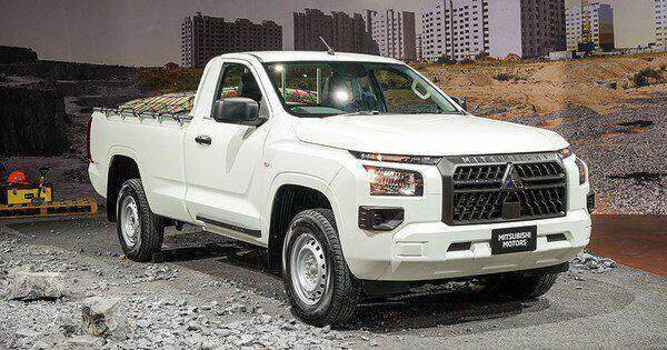 Mitsubishi Triton 2024 bản 2 chỗ ngồi trang bị gì?