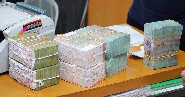 Ngân hàng nào đã bỏ gần 40.000 tỉ đồng mua trái phiếu trước hạn?