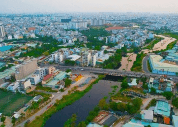 TP.HCM: Yêu cầu giao mặt bằng đúng hạn để thực hiện 134 dự án