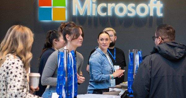 Vì sao hệ điều hành Windows ngày càng trở nên phiền toái?
