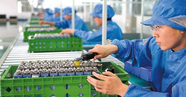 Cuộc đại tu năng lượng trị giá 7 nghìn tỷ USD của Trung Quốc châm ngòi 'cơn sốt vàng' về pin