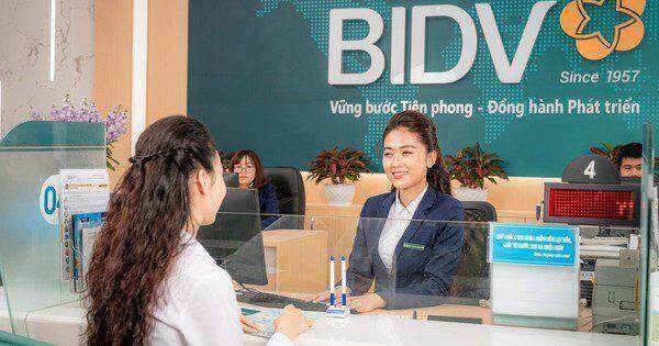 Lần đầu tiên sau 6 năm lãi bán niên của BIDV vượt Techcombank, trở lại vị trí á quân lợi nhuận toàn hệ thống