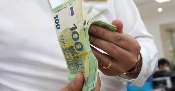 Đứng ở mức cao, các ngoại tệ khác giảm mạnh