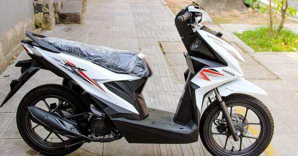 Giá Honda BeAT giảm sâu, đấu Honda Vision