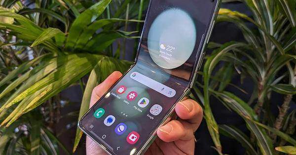 Khám phá smartphone màn hình gập Galaxy Z Flip5