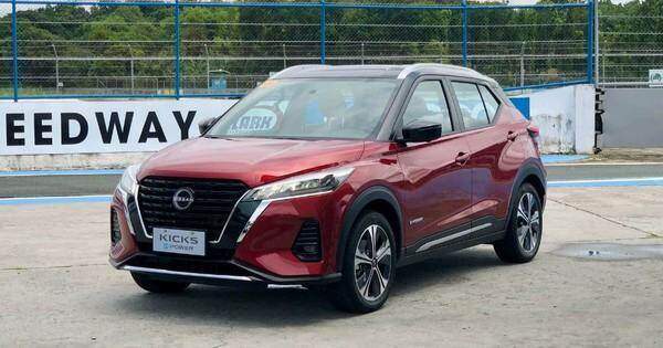 Mua Nissan Kicks có được miễn lệ phí trước bạ hay không?