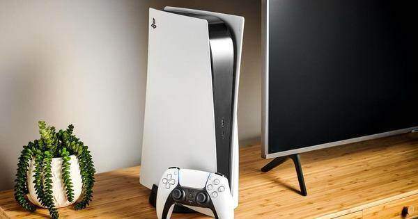 Phiên bản PlayStation 5 Slim bị rò rỉ hình ảnh