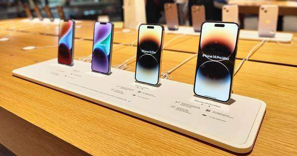 Trung Quốc vượt Mỹ trở thành thị trường iPhone số 1 của Apple