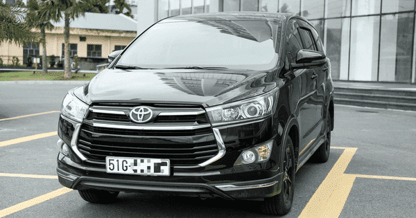 Xe cũ Toyota Innova Venturer tại Việt Nam, tưởng quen mà lạ